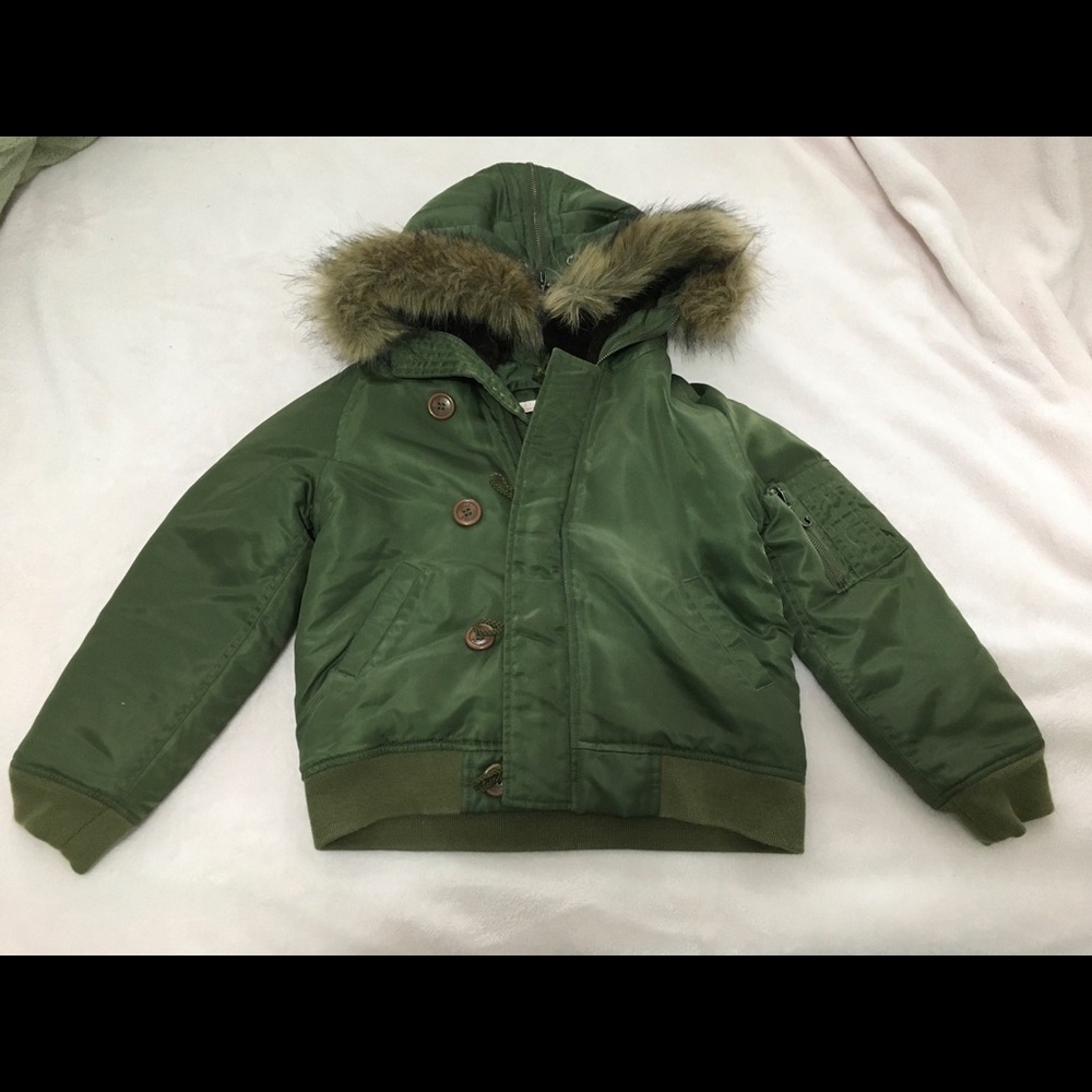Juicy couture jacket Kids size 8 med. faux fur trimmed hood